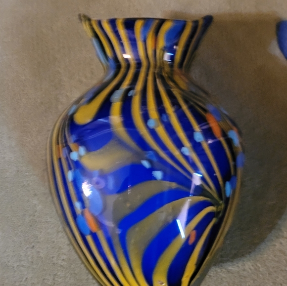 Murano Style Art Glass Vase Blue Yellow Multi Heavy 7 in. - Picture 3 of 8